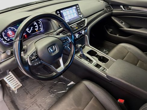 Used 2020 Honda Accord Sport image 7