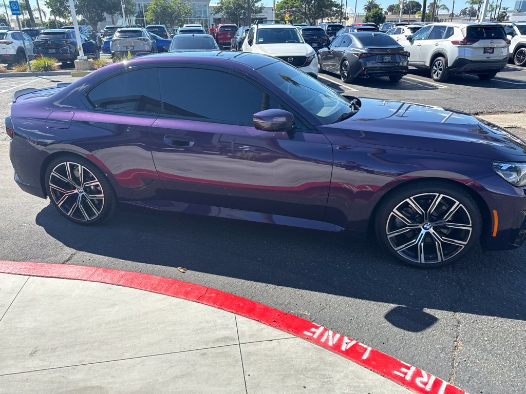 Used 2024 BMW 230i Coupe w/ Premium Package RWD image 16