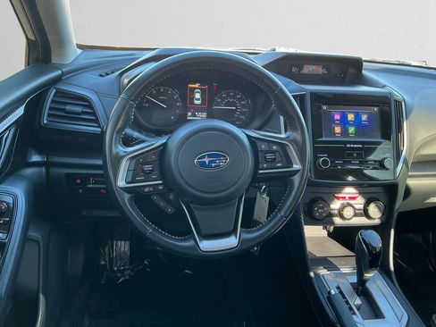 Used 2018 Subaru Crosstrek 2.0i Premium image 12
