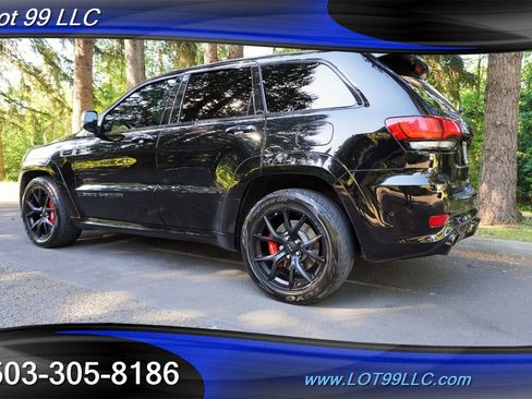 Used 2020 Jeep Grand Cherokee SRT AWD/4WD image 11