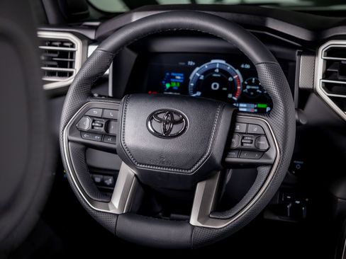 Used 2026 Toyota Sequoia Limited image 35