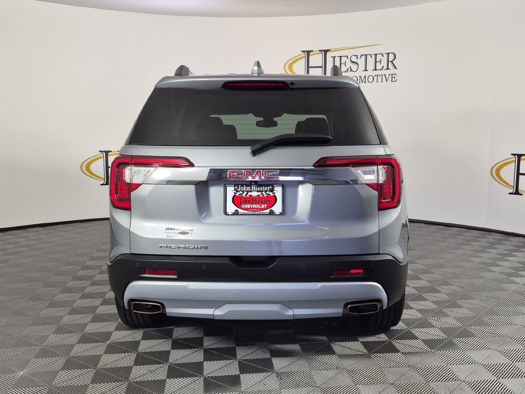 Certified 2023 GMC Acadia SLT FWD image 5
