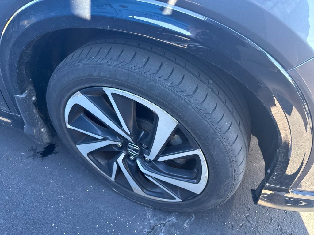 Used 2019 Honda HR-V Sport image 13