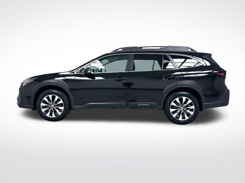 Used 2024 Subaru Outback Limited AWD/4WD image 11