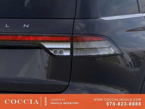 New 2026 Lincoln Aviator AWD image 21