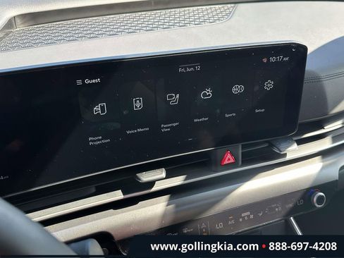 Certified 2026 Kia Carnival SX w/ SX Dark Edition Package FWD image 27