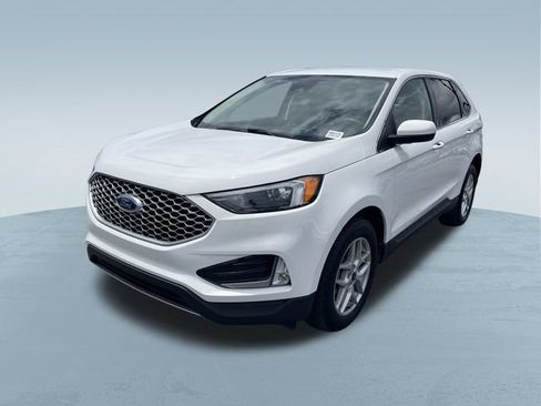 Certified 2024 Ford Edge SEL w/ Convenience Package AWD/4WD image 9