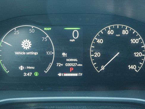 Used 2025 Honda CR-V Sport image 24