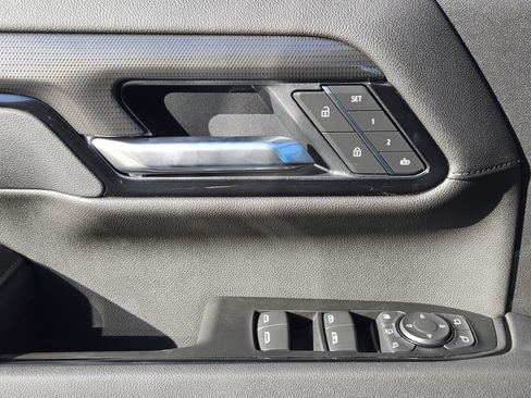 New 2026 GMC Sierra 2500 AT4 w/ AT4 Premium Plus Package image 17