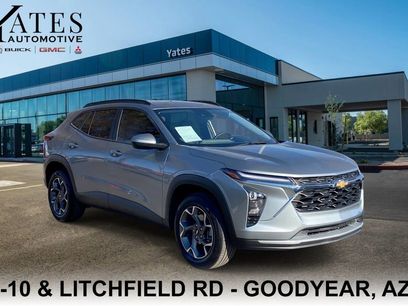 Used 2025 Chevrolet Trax LT w/ Driver Confidence Package