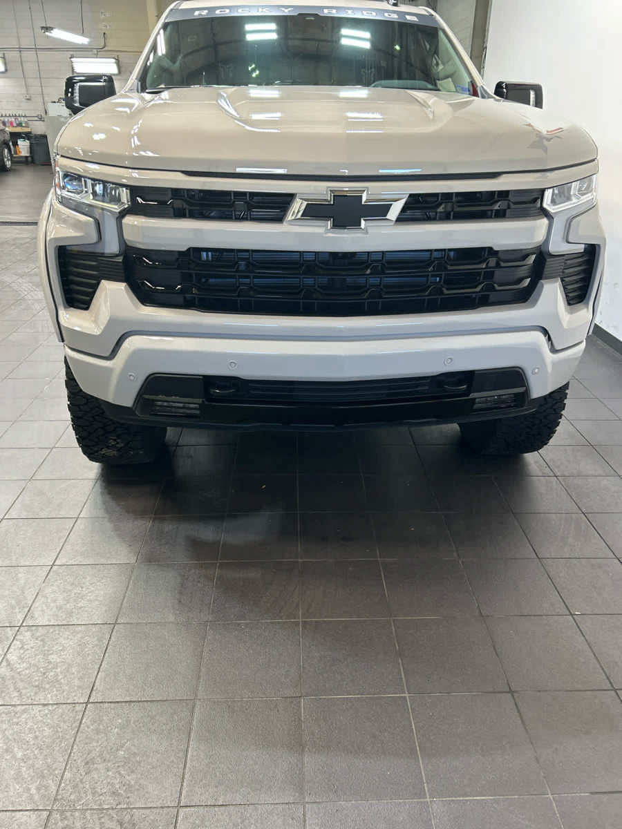 New 2026 Chevrolet Silverado 1500 RST AWD/4WD image 3