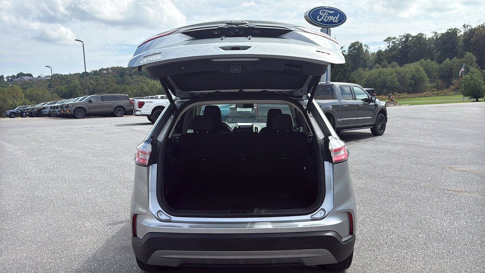 Used 2024 Ford Edge SEL w/ Convenience Package AWD/4WD image 10