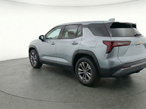 Used 2025 Chevrolet Equinox LT image 6