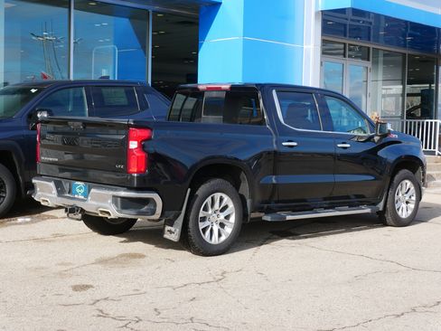Certified 2022 Chevrolet Silverado 1500 LTZ w/ LTZ Premium Package image 3