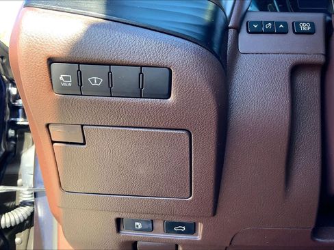 Used 2020 Lexus ES 350 Ultra Luxury image 32