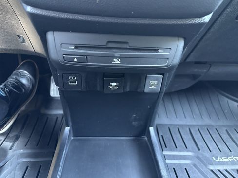 Used 2024 Honda Odyssey Elite image 21