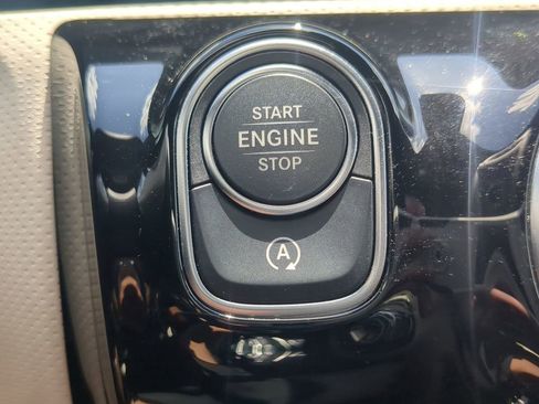 Used 2025 Mercedes-Benz CLA 250 image 14