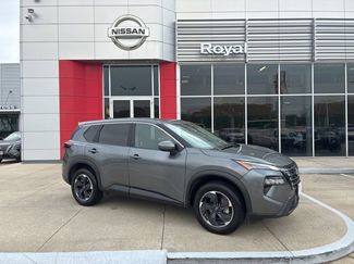 Used 2025 Nissan Rogue SV video 1