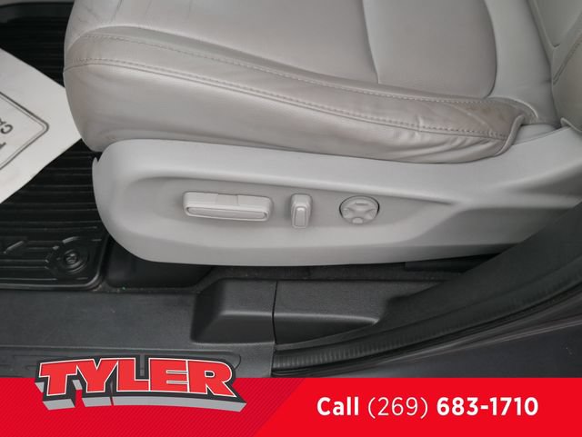 Used 2018 Honda Odyssey EX-L image 22