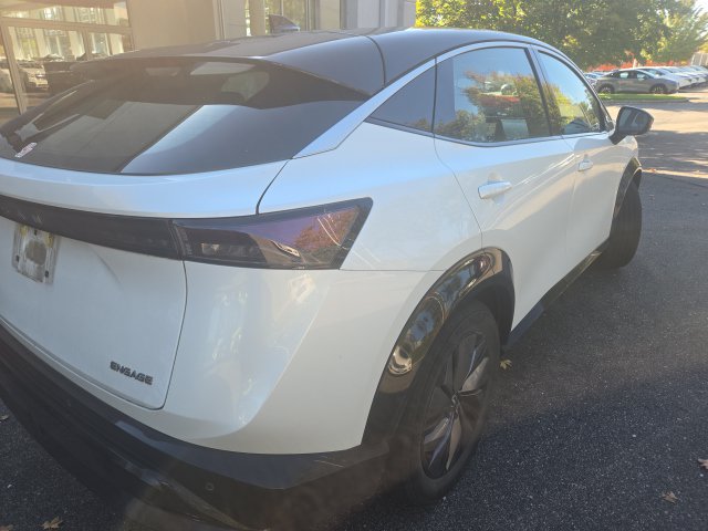 Used 2023 Nissan Ariya FWD image 5
