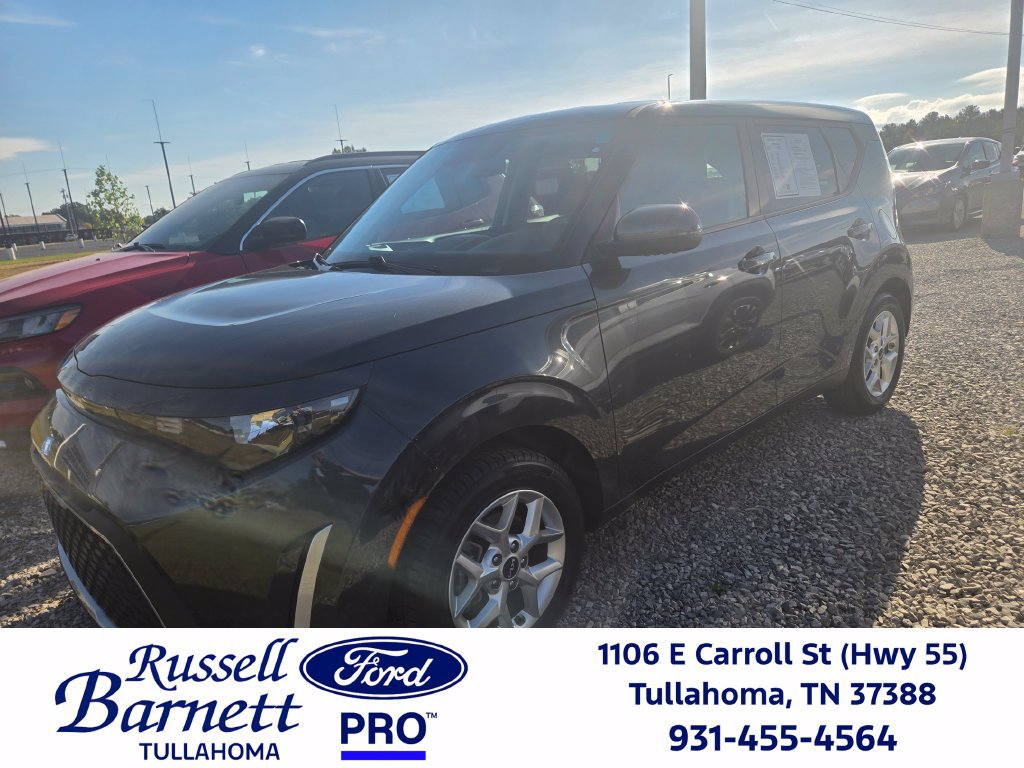 Used 2025 Kia Soul LX w/ LX Technology Package FWD image 1