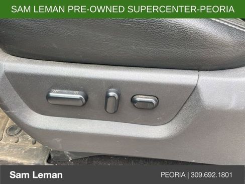 Used 2015 Ford F250 Lariat w/ Chrome Package image 9