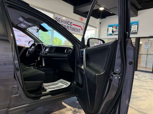 Used 2017 Toyota RAV4 LE FWD image 48
