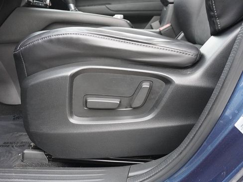 Used 2019 MAZDA CX-5 Touring image 34