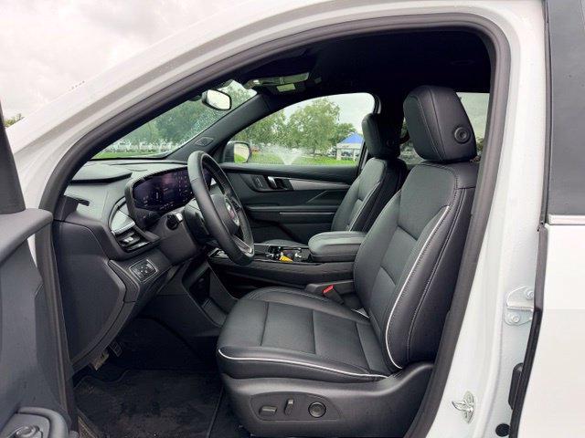 Used 2026 Buick Enclave Preferred AWD/4WD image 7