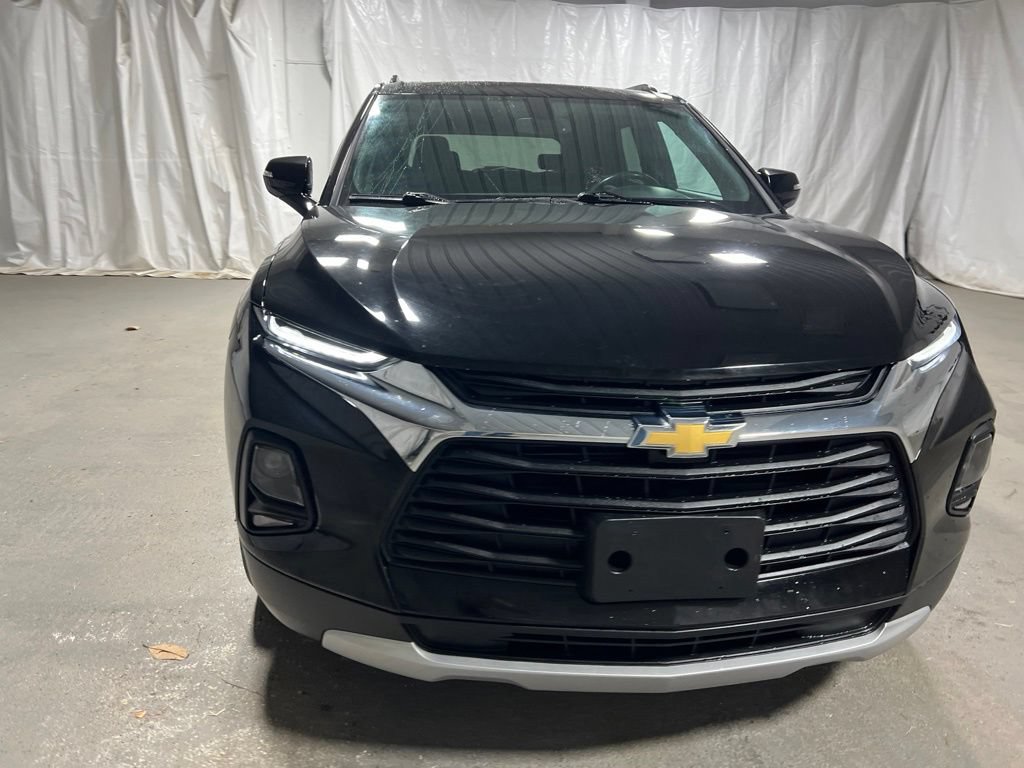 Used 2019 Chevrolet Blazer LT w/ Sun and Wheels Package FWD image 2