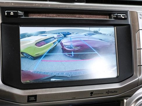 Used 2014 Toyota 4Runner Limited image 29