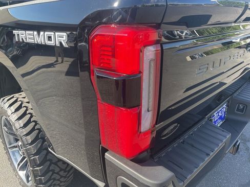 New 2025 Ford F350 Platinum w/ Tremor Off-Road Package image 34