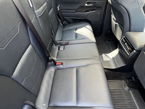 Certified 2024 Lexus GX 550 w/ Accessory Package (2T) image 40