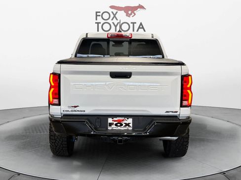 Used 2025 Chevrolet Colorado ZR2 w/ Technology Package image 6