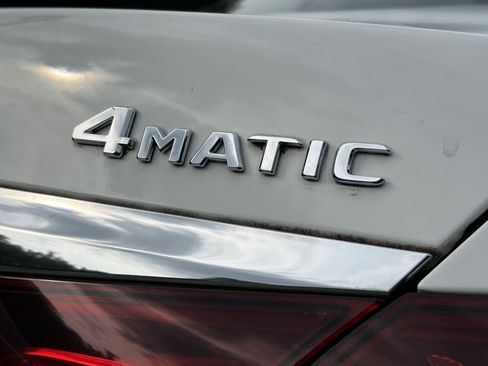 Used 2022 Mercedes-Benz S 580 4MATIC Sedan w/ AMG Line Package image 35