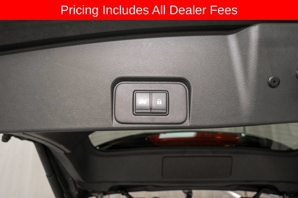 Used 2021 Nissan Rogue SL w/ Premium Package AWD/4WD image 6