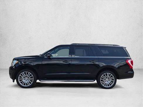 Used 2018 Ford Expedition Max XLT w/ Equipment Group 202A RWD image 8