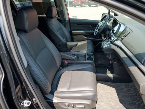 Used 2023 Honda Odyssey Touring image 37