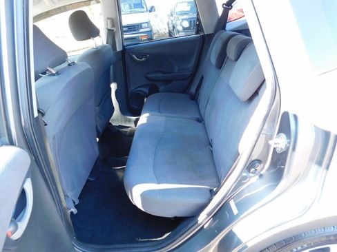 Used 2011 Honda Fit image 5