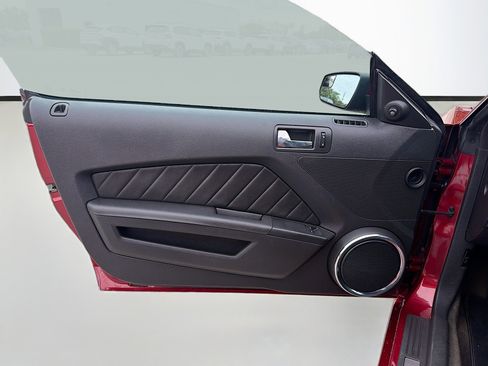 Used 2014 Ford Mustang Premium w/ Equipment Group 202A image 21