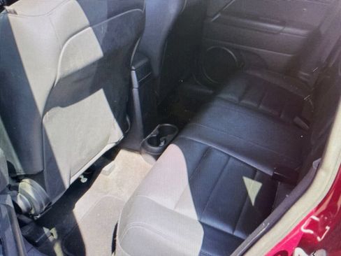 Used 2016 Jeep Patriot High Altitude AWD/4WD image 4