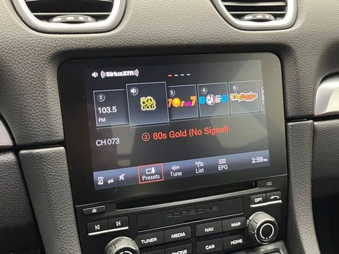 Used 2017 Porsche 718 Cayman S image 24