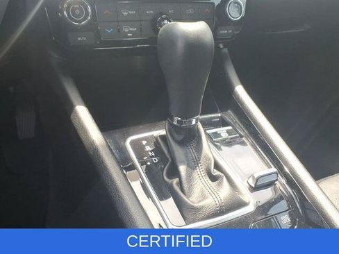Certified 2023 Jeep Compass Limited w/ Elite Group AWD/4WD image 17