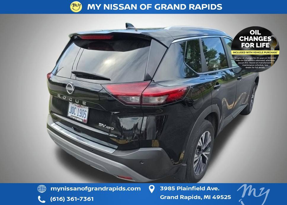 Used 2023 Nissan Rogue SV w/ SV Premium B Package AWD/4WD image 5