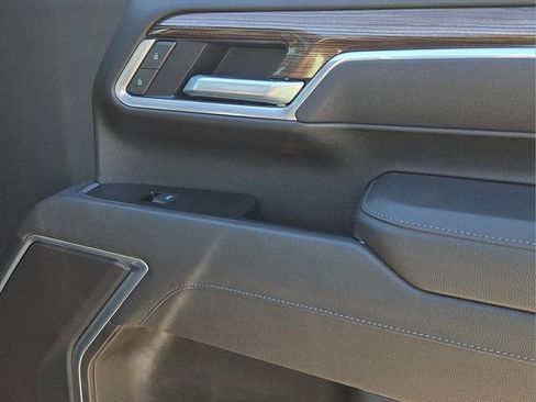 Used 2025 Chevrolet Silverado 2500 LT w/ Trail Boss Package image 13