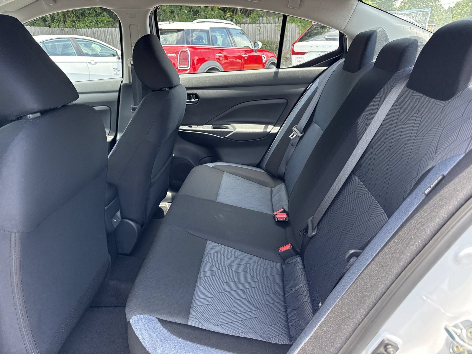 Used 2025 Nissan Versa SV w/ Trunk Package FWD image 10