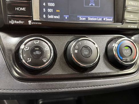 Certified 2017 Toyota RAV4 LE w/ All Weather Liner Package image 20