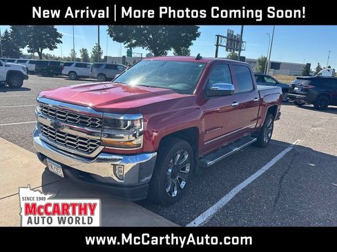 Used 2018 Chevrolet Silverado 1500 LT w/ All Star Edition AWD/4WD image 3