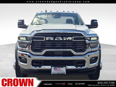 New 2026 RAM 5500 Tradesman w/ Chrome Appearance Group image 2