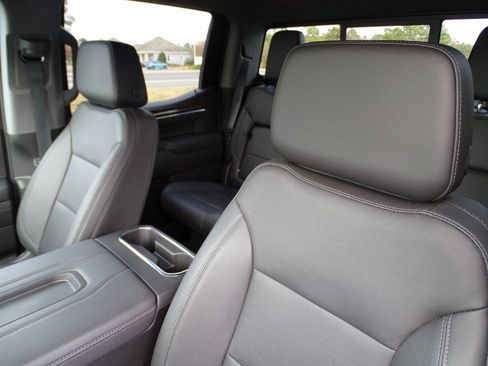 Used 2022 Chevrolet Silverado 1500 RST w/ Rally Edition image 17